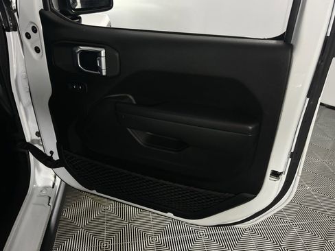 Used 2023 Jeep Wrangler Unlimited Rubicon 4xe w/ Cold Weather Group image 31