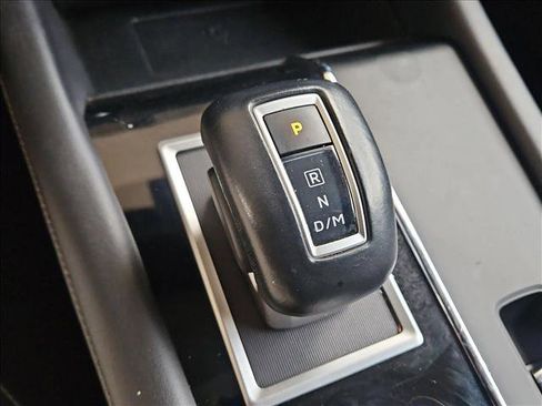 Used 2024 Mitsubishi Outlander SE FWD image 18
