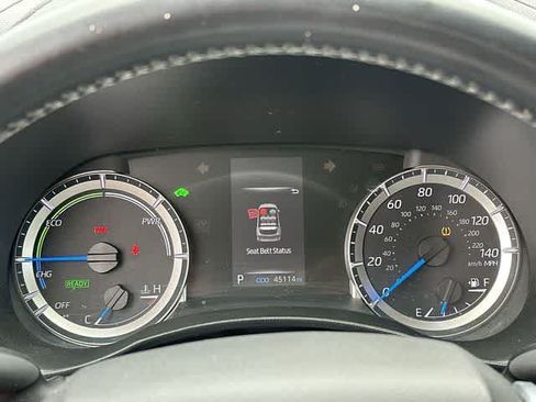 Used 2020 Toyota Highlander LE AWD/4WD image 6
