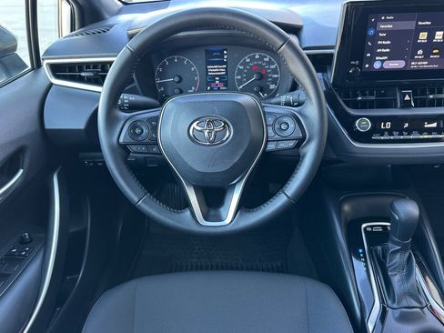 Certified 2025 Toyota Corolla SE image 13