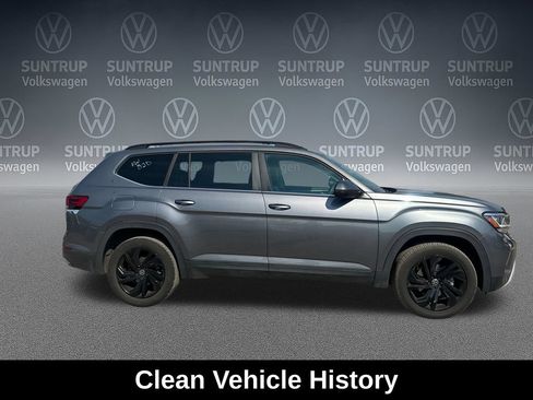 Used 2023 Volkswagen Atlas SE w/ Panoramic Sunroof Package AWD/4WD image 6