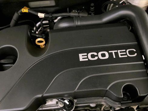 Used 2021 Chevrolet Equinox Premier w/ LPO, Floor Liner Package image 30