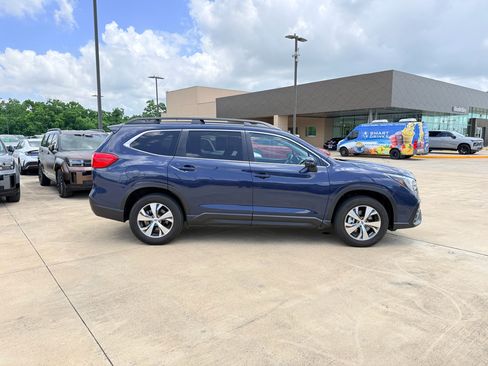 Used 2023 Subaru Ascent Premium w/ Convenience Package AWD/4WD image 5