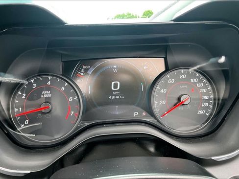 Used 2017 Chevrolet Camaro ZL1 RWD image 26