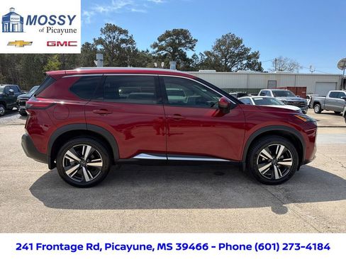 Certified 2023 Nissan Rogue SL w/ SL Premium Package image 8