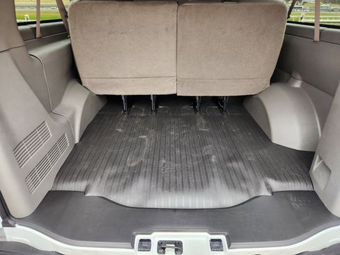 New 2025 Chevrolet Express 3500 LS w/ Chrome Appearance Package image 35