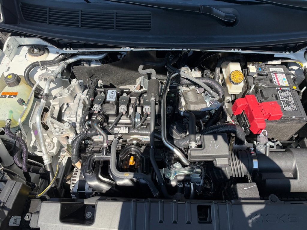 Used 2026 Nissan Kicks SV FWD image 19