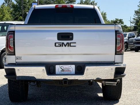Used 2018 GMC Sierra 1500 SLT w/ Enhanced Driver Alert Package RWD image 36