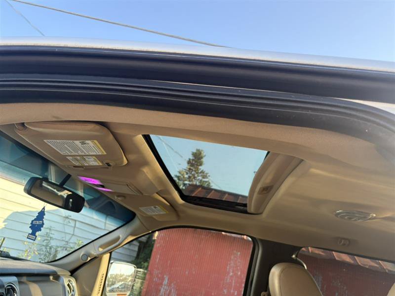 Used 2014 Ford F150 Lariat w/ Equipment Group 502A Luxury AWD/4WD image 7