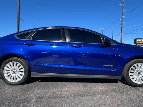 Used 2014 Ford Fusion S image 8