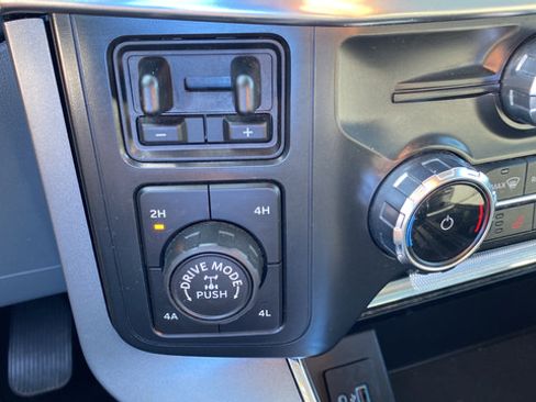 Used 2022 Ford F150 Lariat w/ Max Trailer Tow Package AWD/4WD image 20