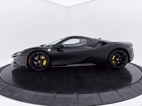 Used 2024 Ferrari SF90 Spider AWD/4WD image 15