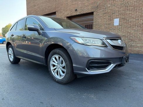 Used 2018 Acura RDX AWD w/ Technology Package image 3
