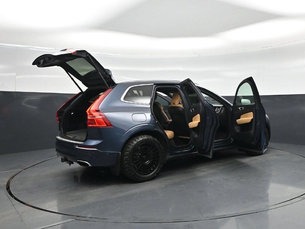 Used 2019 Volvo XC60 T6 Inscription w/ Protection Package Premier AWD/4WD image 4