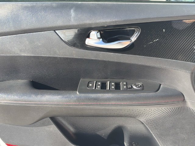 Used 2022 Kia Forte GT w/ GT2 Package FWD image 17