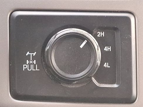 Used 2019 Ford F350 Lariat w/ Chrome Package image 25