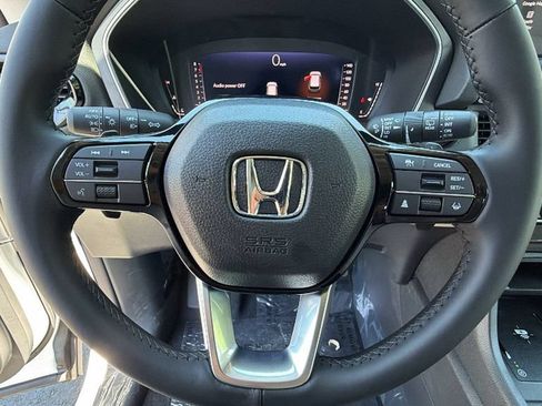 New 2026 Honda Pilot Touring image 18