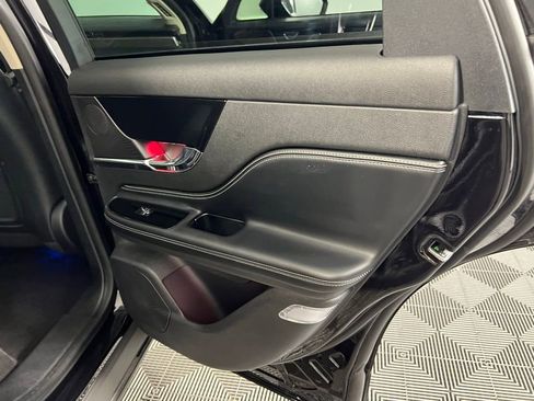 Used 2024 Lincoln Corsair Grand Touring image 28