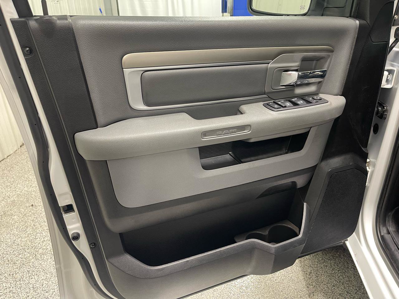 Used 2019 RAM 1500 Big Horn AWD/4WD image 15