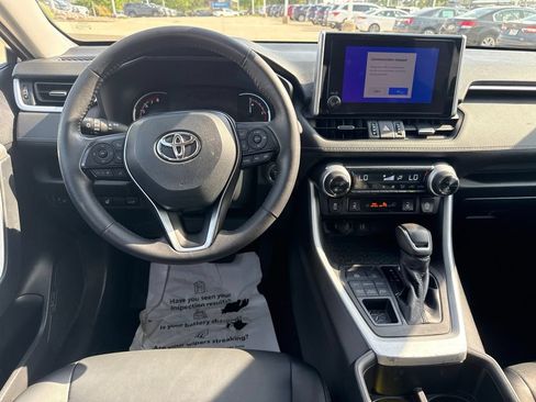 Certified 2023 Toyota RAV4 XLE Premium AWD/4WD image 11