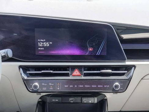Certified 2023 Kia Niro Wind FWD image 11