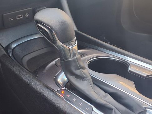 Used 2024 Chevrolet Malibu LT image 12