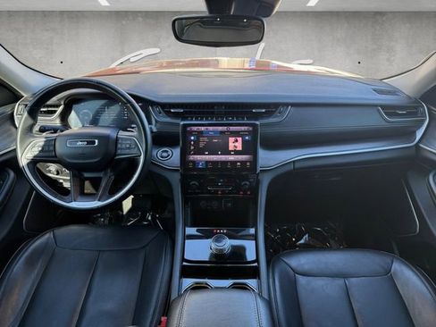 Used 2021 Jeep Grand Cherokee L Limited image 11