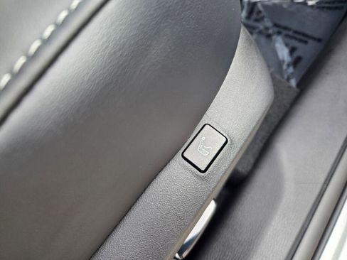 New 2025 Mitsubishi Outlander SEL Black Edition image 6