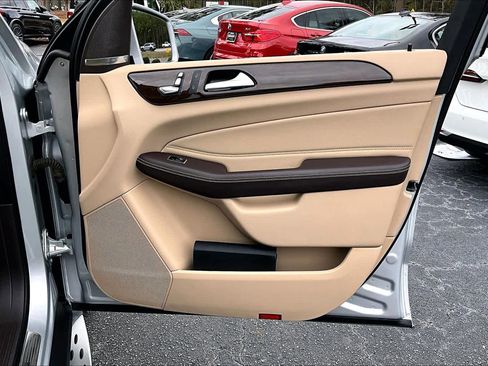 Used 2018 Mercedes-Benz GLE 350 image 22