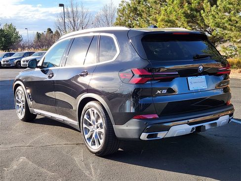 New 2026 BMW X5 xDrive50e image 3