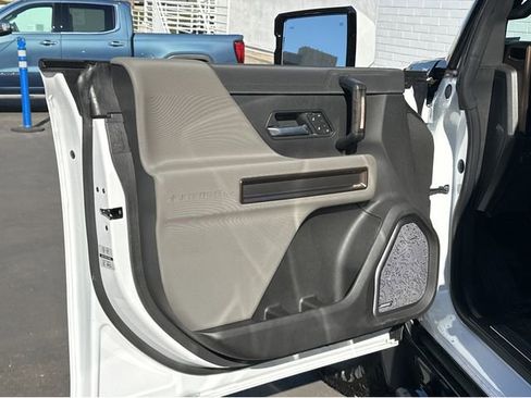 New 2024 GMC Hummer EV 3X w/ Extreme Off-Road Package image 14