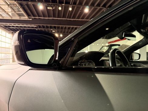 Used 2021 BMW 440i xDrive Coupe w/ Premium Package image 9