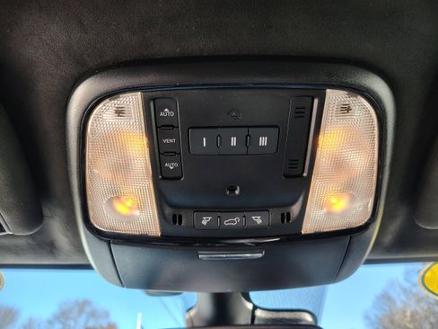 Certified 2024 Dodge Durango R/T image 42