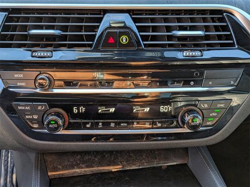 Used 2023 BMW M550i xDrive M550i xDrive w/ Executive Package image 18