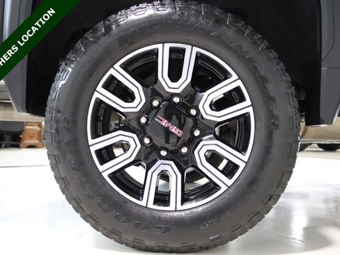 Used 2021 GMC Sierra 2500 AT4 AWD/4WD image 88