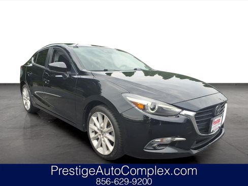 Used 2017 MAZDA MAZDA3 Grand Touring w/ Premium Equipment Package FWD image 1