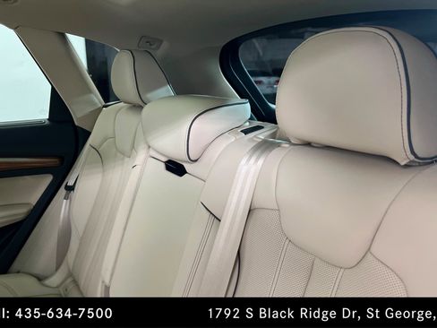 Used 2021 Audi Q5 e Premium Plus image 20