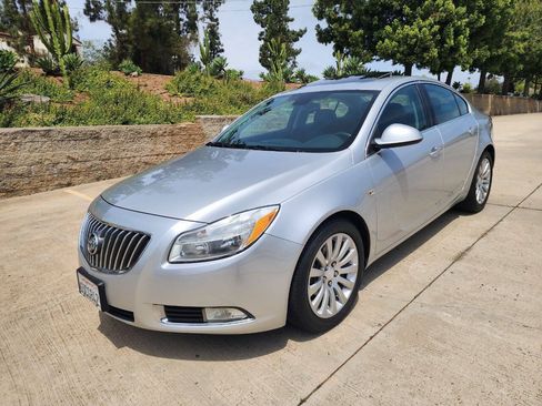 Used 2011 Buick Regal CXL w/ RL6 Preferred Equipment Group FWD image 9