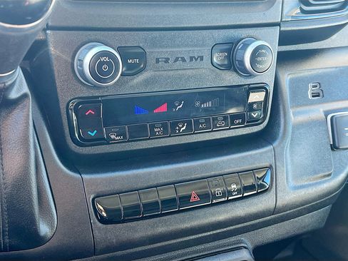 Used 2023 RAM ProMaster 2500 image 25