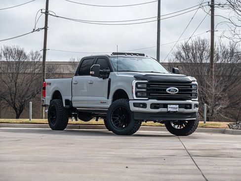 Used 2026 Ford F250 Platinum image 2