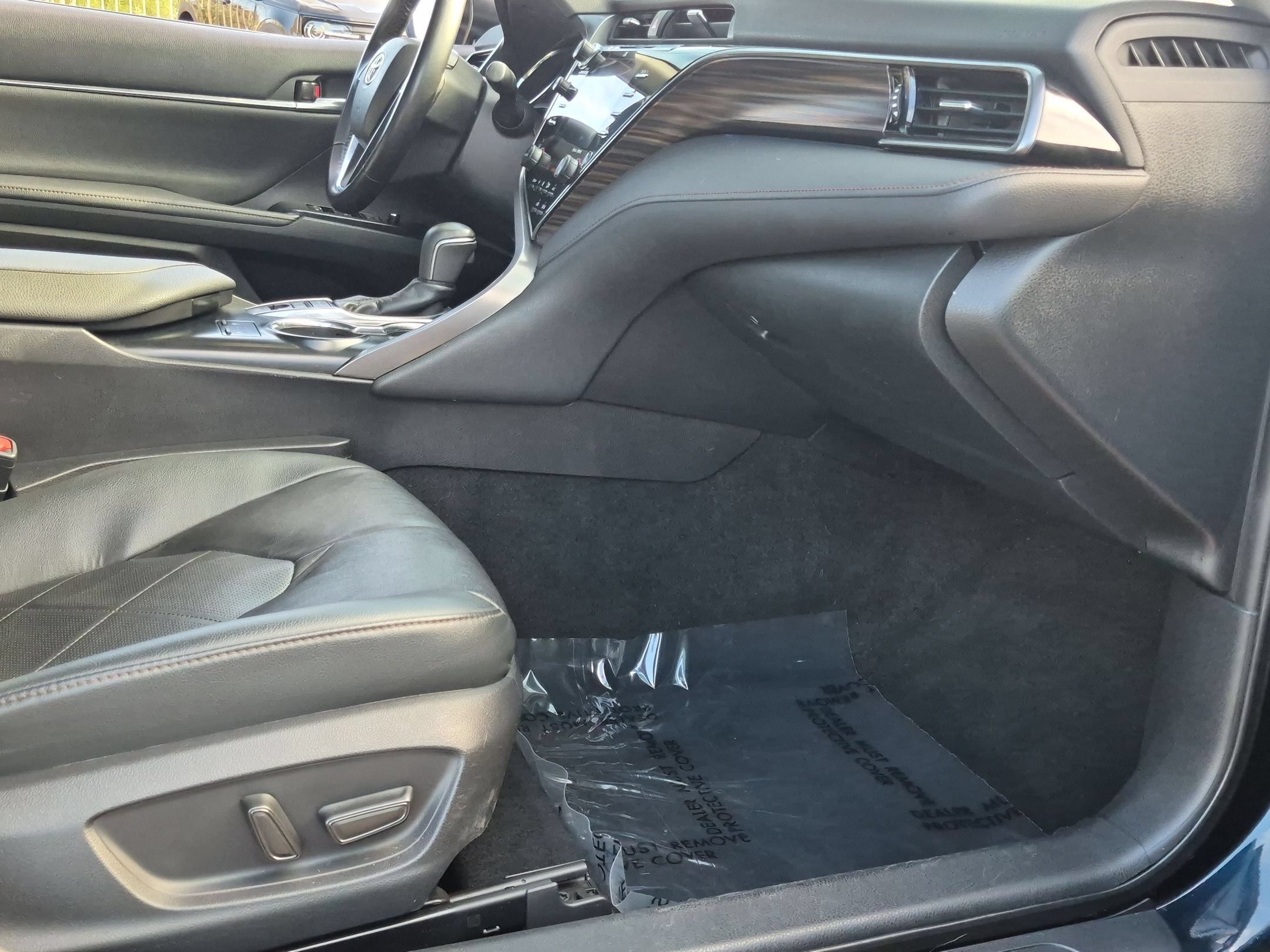 Used 2019 Toyota Camry XLE w/ Driver Assist Package FWD image 27