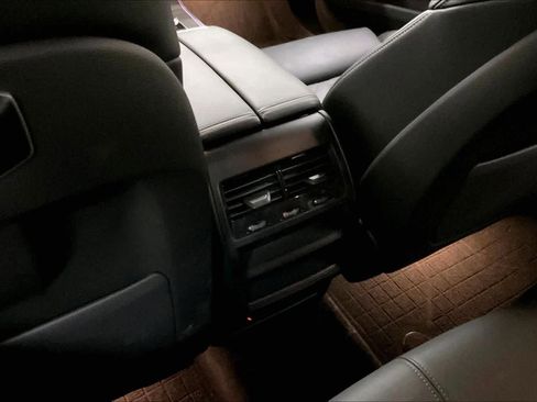 Used 2024 BMW X5 xDrive40i w/ Premium Package image 36