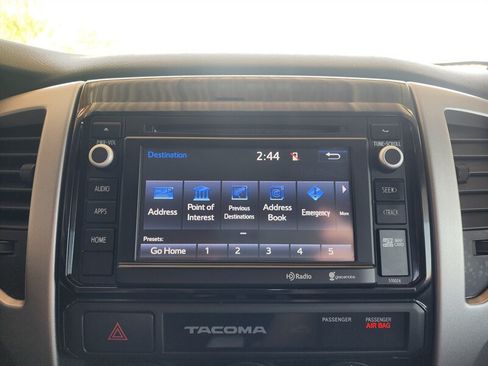 Used 2015 Toyota Tacoma PreRunner w/ TRD Sport Package RWD image 38