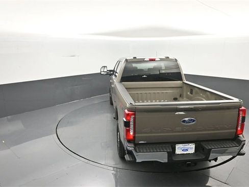 New 2026 Ford F250 Lariat w/ FX4 Off-Road Package image 23