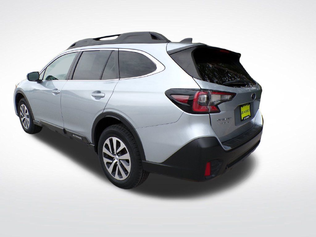 Used 2021 Subaru Outback Premium w/ Popular Package #1 AWD/4WD image 4
