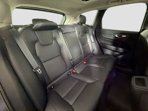 Certified 2023 Volvo XC60 B5 Plus FWD image 27