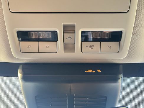 Certified 2025 MAZDA CX-90 3.3 Turbo w/ Preferred Package image 14