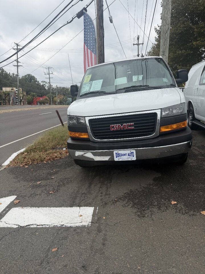 Used 2022 GMC Savana 2500 w/ Driver Convenience Package RWD image 18