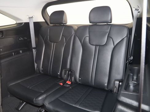 Used 2025 Kia Sorento EX image 54