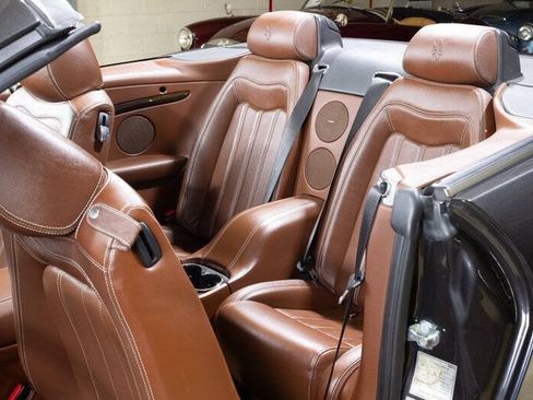 Used 2012 Maserati GranTurismo Convertible RWD image 48